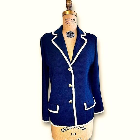 Vintage 70s ACT III Lightweight Navy Blazer with white and gold trim size small - Picture 2 of 13